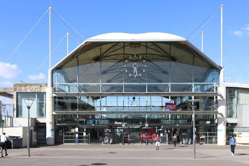 Superbe T2 Proche De La Gare Rer Tgv Massy Palaiseau Daire Dış mekan fotoğraf